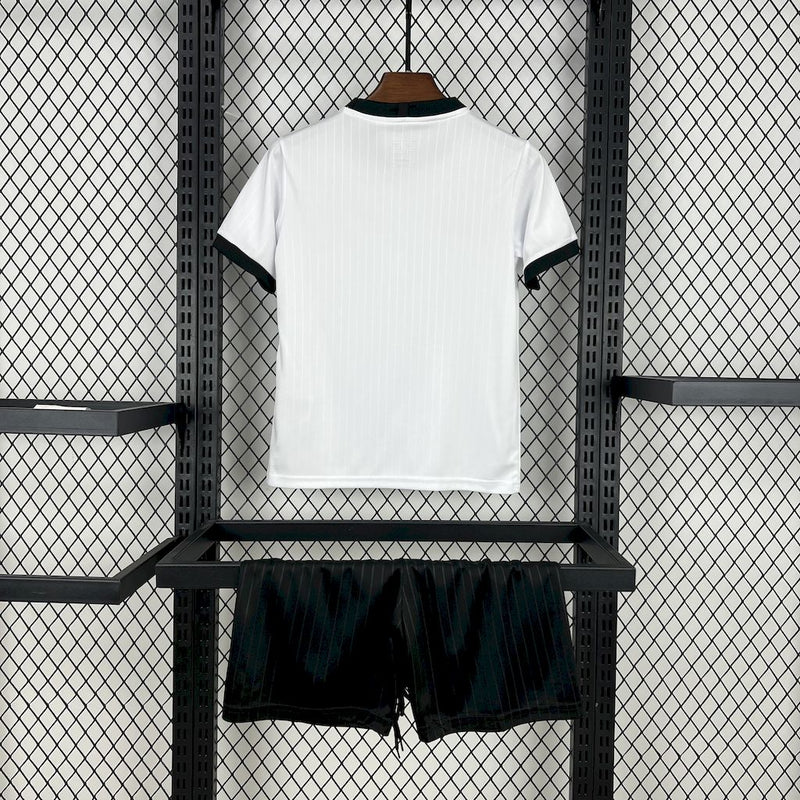 CONJUNTO INFANTIL DA ALEMANHA 25/26 BRANCO E PRETO