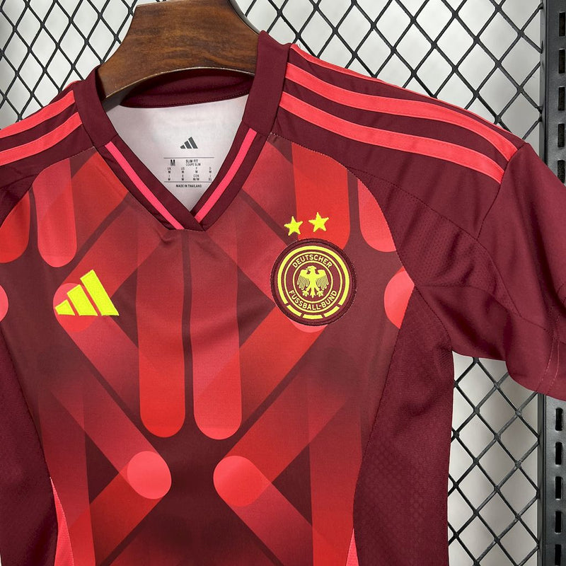 CAMISA FEMININA DA ALEMANHA 25/26 VERMELHO