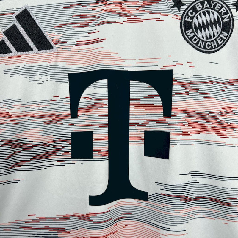 CAMISA DO BAYERN DE MUNICH 25/26 MULTICOLOR