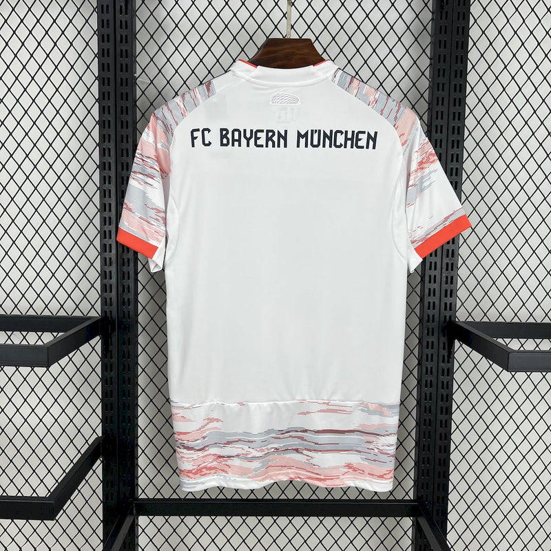 CAMISA DO BAYERN DE MUNICH 25/26 MULTICOLOR