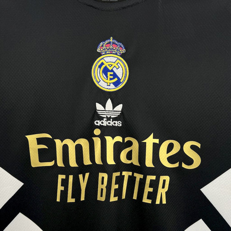 CAMISA DO REAL MADRID 25/26 PRETO EDIÇÃO ESPECIAL