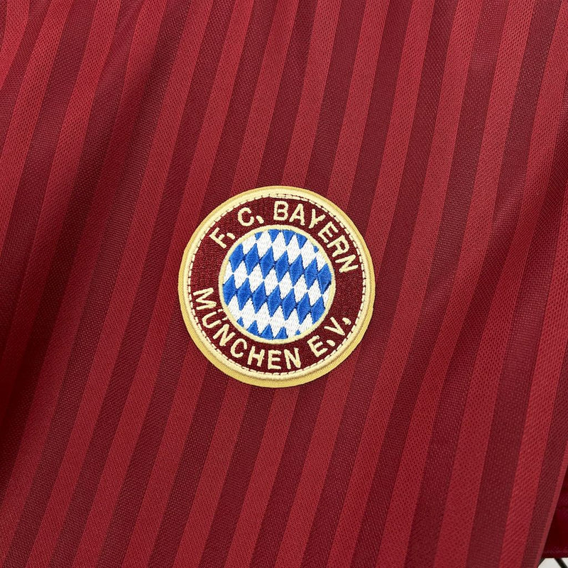 CAMISA DO BAYERN MUNICH 25/26 VERMELHO EDIÇÃO ESPECIAL